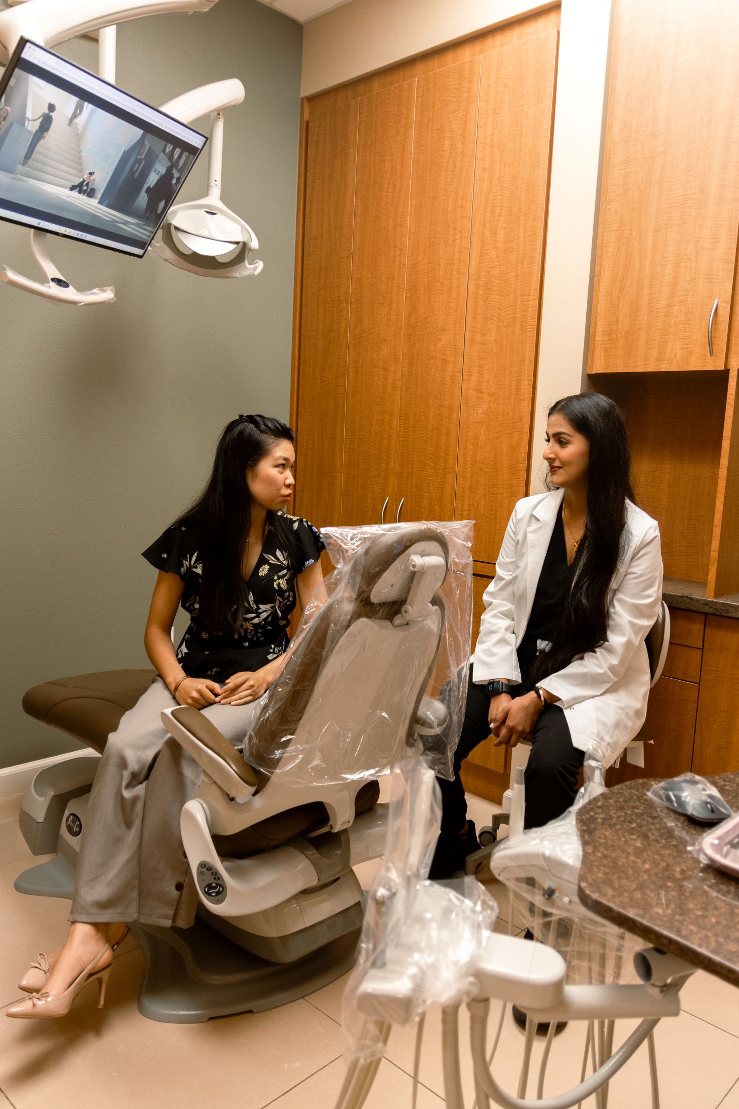 Custom dental crown restoring tooth shape, strength, and appearance